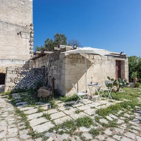 Masseria Torre Sant'Andrea (Antica Masseria Malapezza)-3